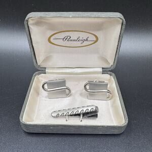 Vintage Pennleigh Silver Tone Cufflinks & Tie Pin in Original Box